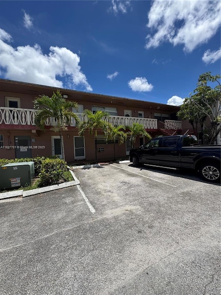 270 NE 191st St Unit 108, Miami, FL 33179