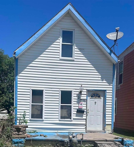 909 W Maryland St, Evansville, IN 47710