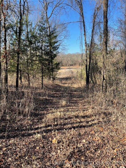 2034 N Ranchette Rd, Mead, OK 73449