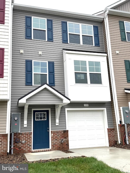 110 Moses Dr, Martinsburg, WV 25405