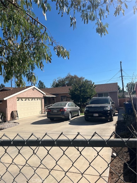 8655 Rincon Ave, Sun Valley, CA 91352
