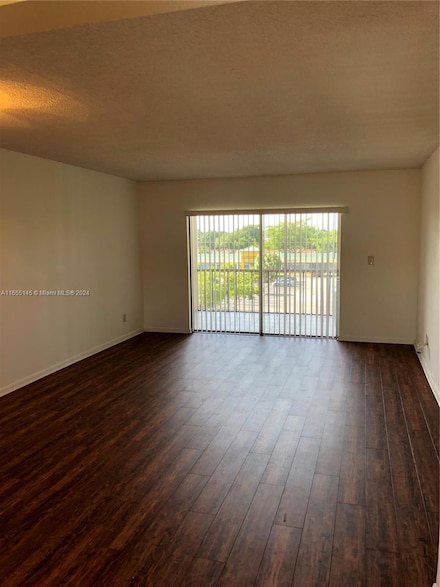 1000 Country Club Dr Unit 404, Margate, FL 33063