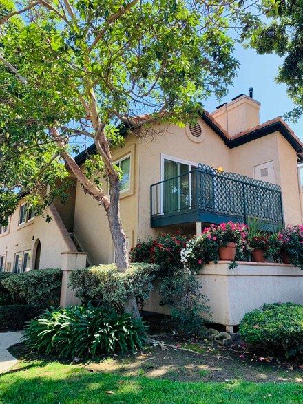 11235 Avenida de Los Lobos Unit C, San Diego, CA 92127