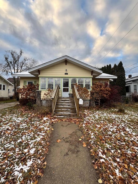 925 S 8th Street Ave, Alpena, MI 49707