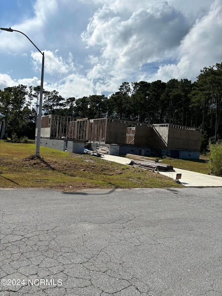 201 Thompson Field, Gloucester, NC 28528