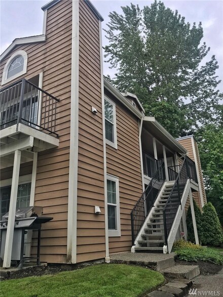 2621 S 272nd St Unit 6, Kent, WA 98032