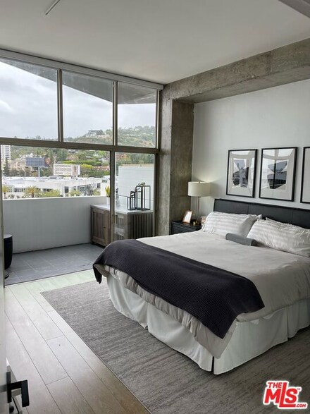 1155 N La Cienega Blvd Unit PH5, West Hollywood, CA 90069