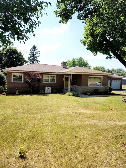 1125 S State Road 119, Winamac, IN 46996