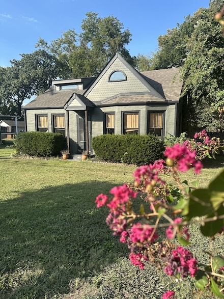 1115 Ardee Ave, Nashville, TN 37216