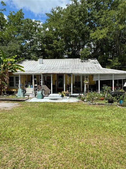 38344 Mickler Rd, Dade City, FL 33523