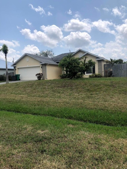 534 SW Halibut Ave, Port Saint Lucie, FL 34953