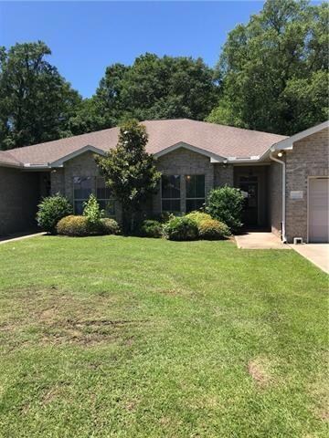 154 Village Oaks Blvd, Ponchatoula, LA 70454