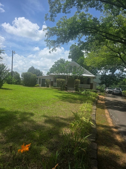 1010 N Hickory St, Paris, AR 72855
