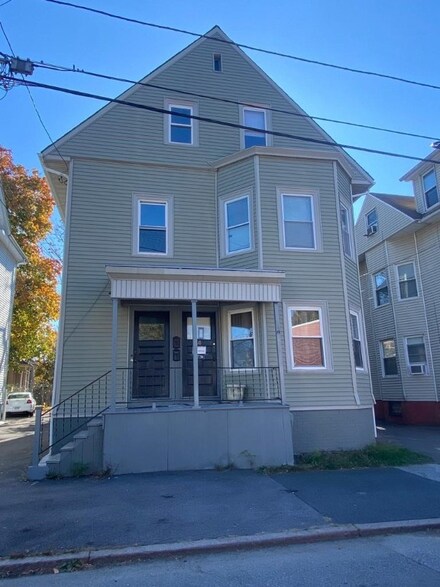 58 W Friendship St, Providence, RI 02907