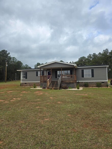 292 Mars Bridge Rd, Troy, SC 29848