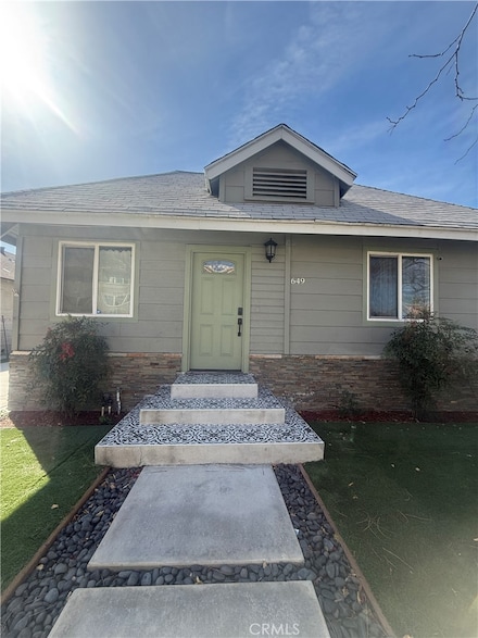 649 W 6th St, San Bernardino, CA 92410