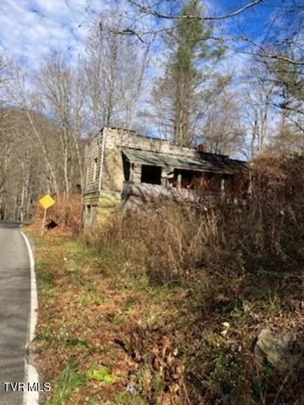 2300 Exeter Rd, Appalachia, VA 24216