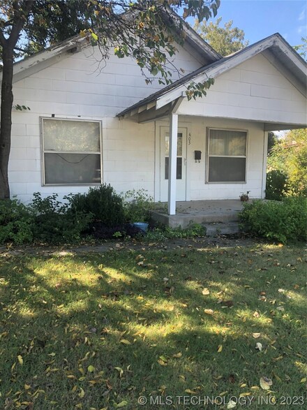 403 S 5th St, Davis, OK 73030
