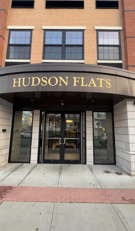 304 Broadway Unit 206, Bayonne, NJ 07002