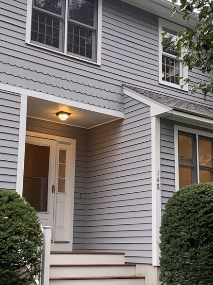 148 Laurelwood Dr Unit 148, Hopedale, MA 01747