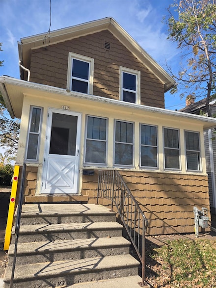 817 Cherry St, Oshkosh, WI 54901