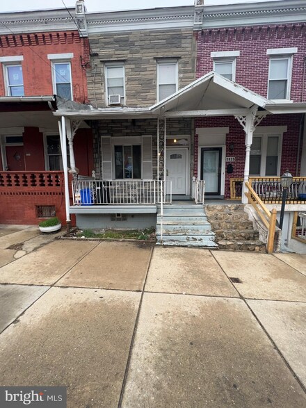 3827 Poplar St, Philadelphia, PA 19104