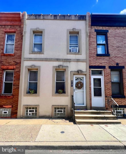 3141 Livingston St, Philadelphia, PA 19134