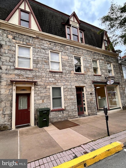 110 W Bishop St, Bellefonte, PA 16823