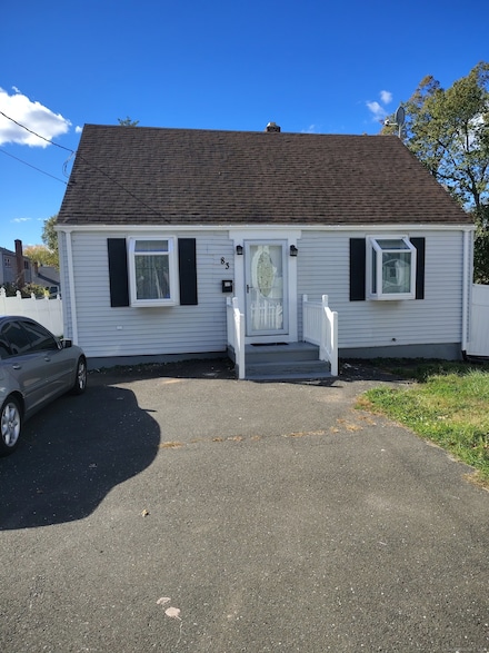 83 Stone St, Hartford, CT 06106