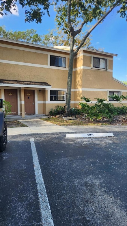 210 Palm Cir E Unit 210, Pembroke Pines, FL 33025