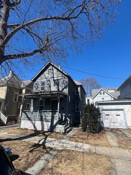 112 Farm St, Ithaca, NY 14850