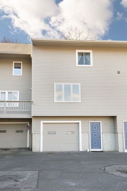 125 Chapin Rd Unit 3E, Hudson, MA 01749