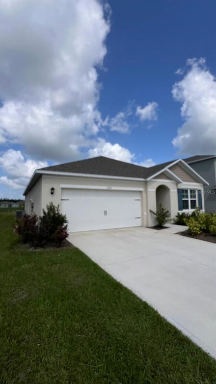 1230 Red Hill Rd, Davenport, FL 33837