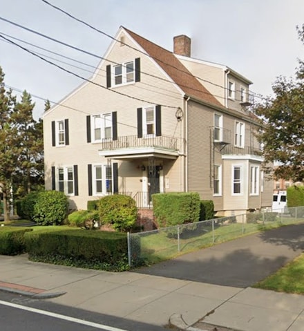 114 Cottage St, Pawtucket, RI 02860