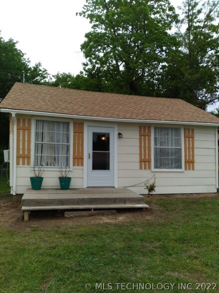 3819 Broadway Ct, Ada, OK 74820