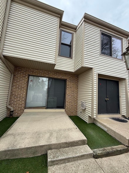 9034 N 70th St Unit 2, Milwaukee, WI 53223