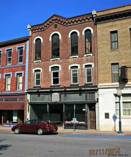120 Main St, Whitehall, NY 12887