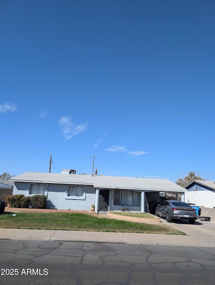 2512 N 47th Ln, Phoenix, AZ 85035