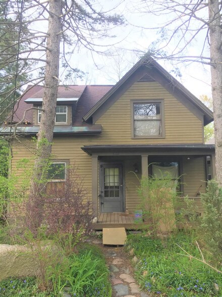 622 Miller Ave, Ann Arbor, MI 48103