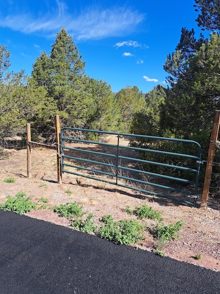 165 Juan Tomas Rd, Tijeras, NM 87059