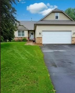 12104 Bataan St NE, Minneapolis, MN 55449