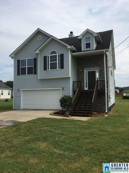 40 Raptor Way, Anniston, AL 36207