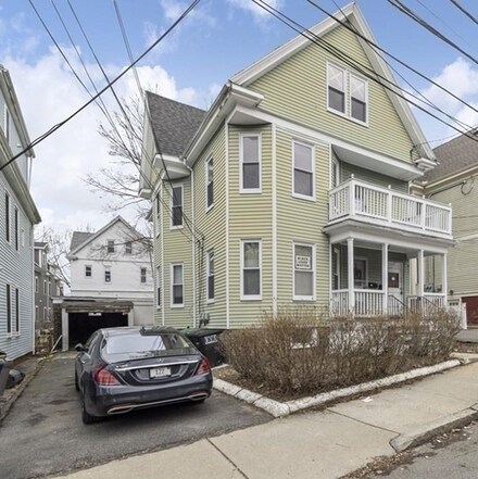 28 Burnside Ave, Somerville, MA 02144