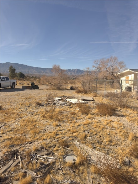 9439 Blackhawk Trail, Lucerne Valley, CA 92356