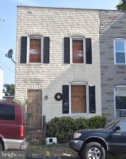 1522 Elmtree St, Curtis Bay, MD 21226
