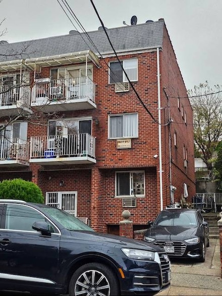 19-44 78th St, East Elmhurst, NY 11370