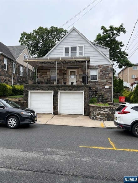 25 Glen St Unit 2, Cliffside Park, NJ 07010