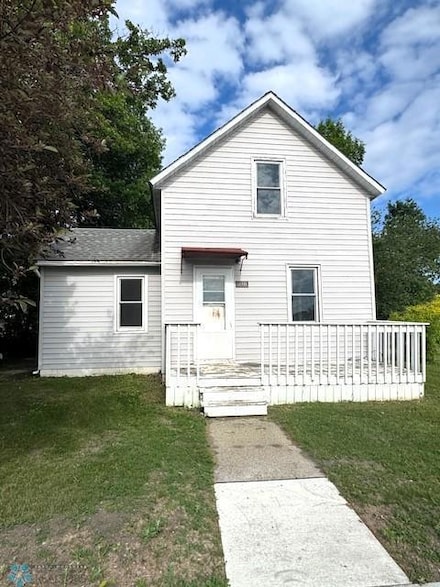 310 1st St SW, Mahnomen, MN 56557