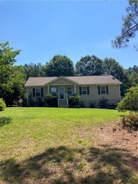 2212 Old Greenville Hwy, Pendleton, SC 29670
