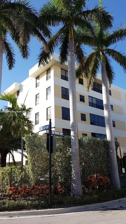 10000 Bay Harbor Terrace Unit 502A, Bay Harbor Islands, FL 33154